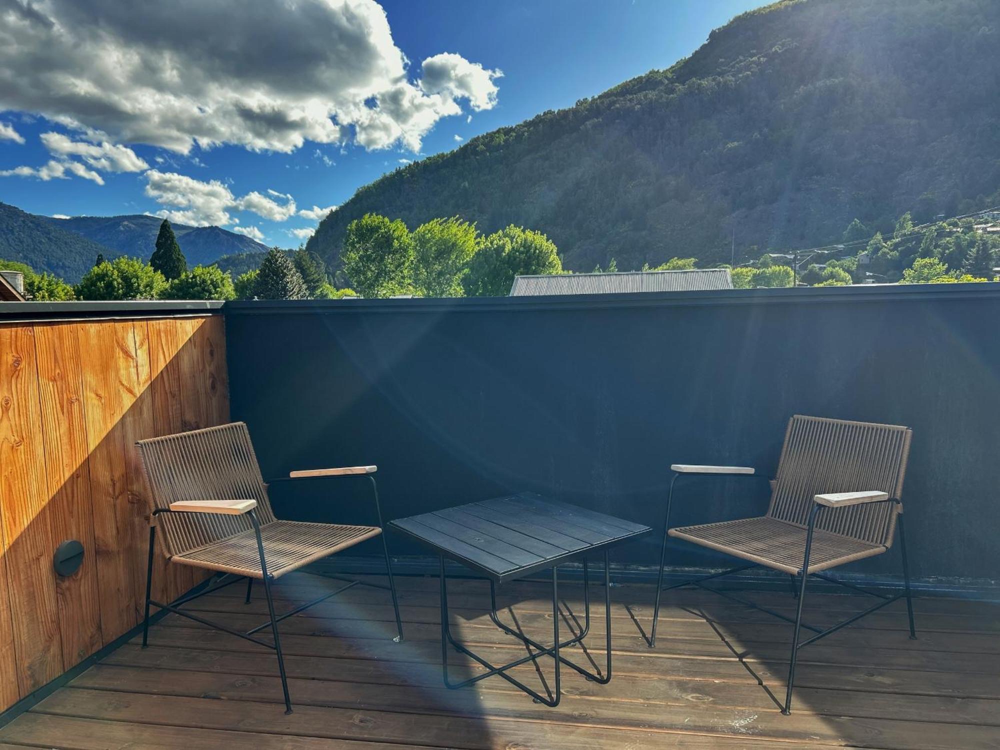 Haus Del Valle - Nordica San Martin de los Andes Bagian luar foto