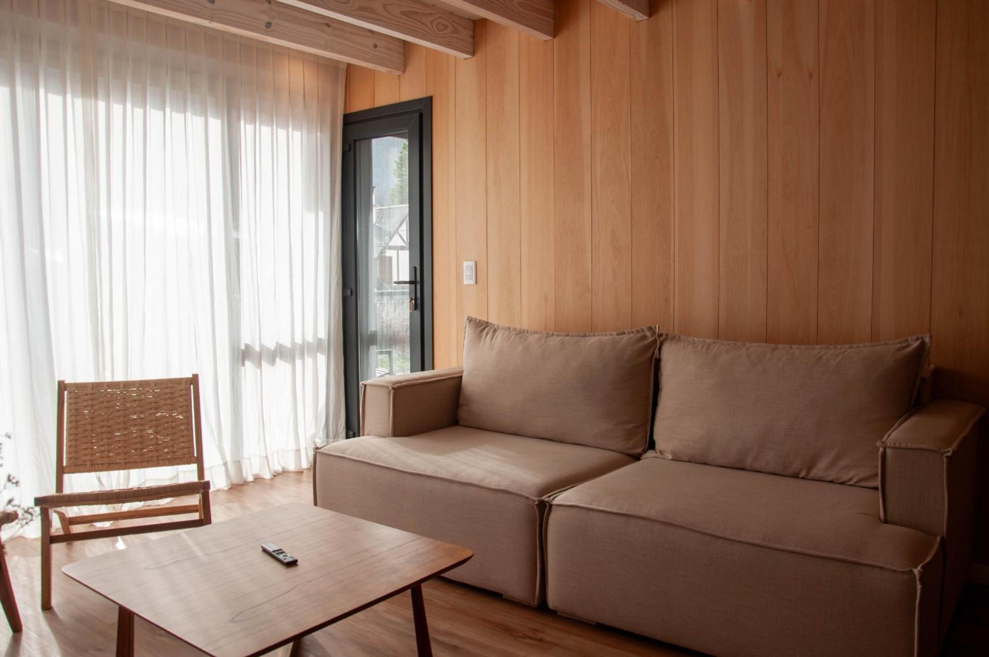 Haus Del Valle - Nordica San Martin de los Andes Bagian luar foto